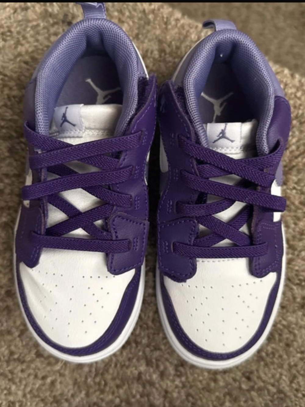 Nike Kids Purple and White Low-Top Sneakers with Jumpman Logo